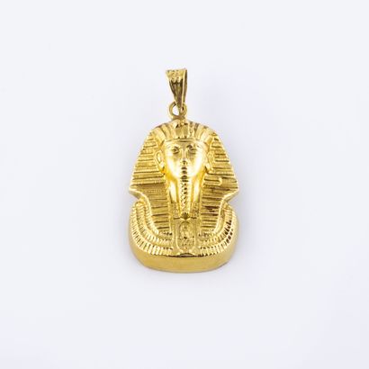 Pendentif en or jaune (750) à motif d'une...