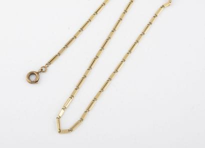 Watch chain in yellow gold (750) with rectangular...