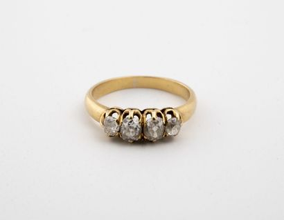Yellow gold (750) girl's ring centered on...