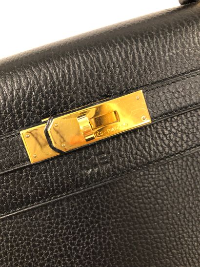 HERMES, PARIS - Made in France
Kelly bag...