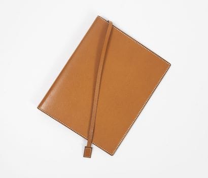 HERMES Paris

Grand étui à carnet de note...