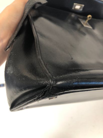 HERMES Paris
Kelly bag 35 cm saddler version...