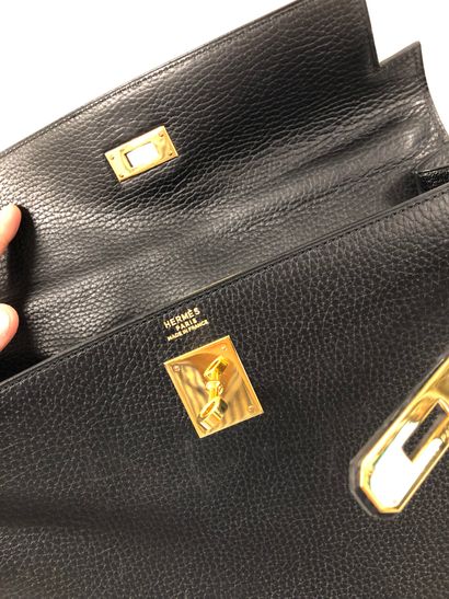 HERMES, PARIS - Made in France
Kelly bag...