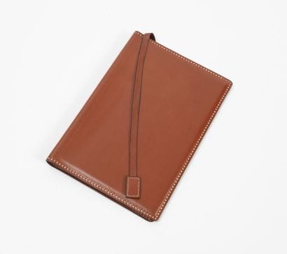 HERMES Paris
Grand étui à répertoire ou carnet...