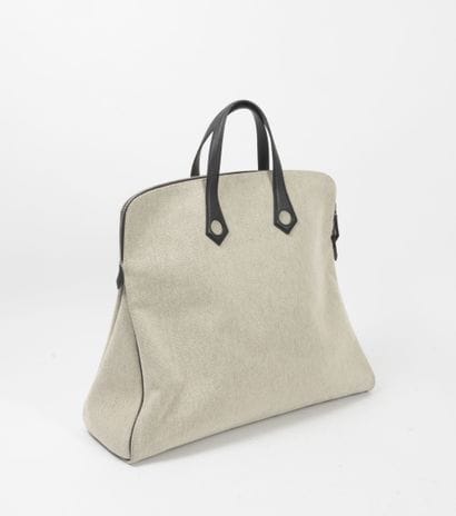 HERMES PARIS - MADE IN FRANCE
Heboo travel...