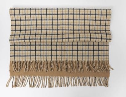 HERMES Paris
Écharpe en laine d'agneau, une...