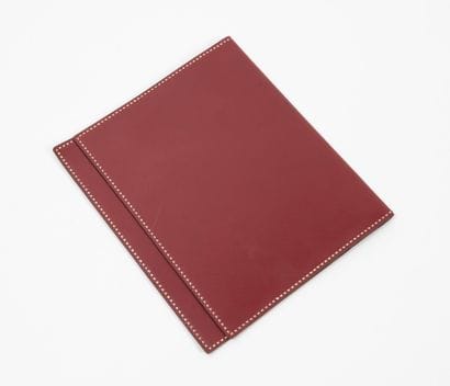 HERMES Paris
Etui à répertoire ou carnet...