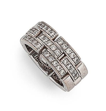 CARTIER
Panthère
Belle bague bandeau en or...