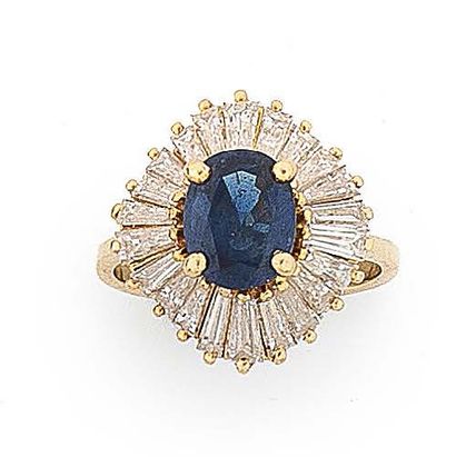 Bague marguerite en or jaune (750) centrée...