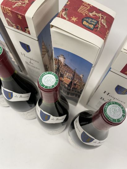 HOSPICES DE BEAUNE
4 bottles, 1983.

Beaune....