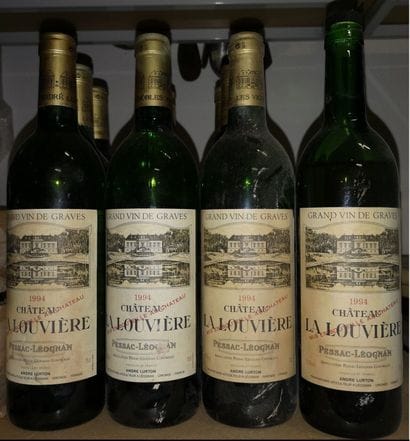 Château La Louvière
10 bottles, 1994.

GC...