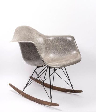 Charles (1907-1978) & Ray EAMES (1912-1988)
Rocking...