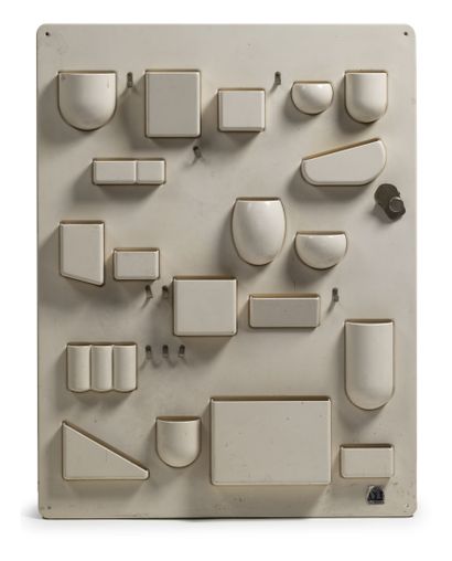 Dorothée BECKER (1938)
Wall unit for storage...