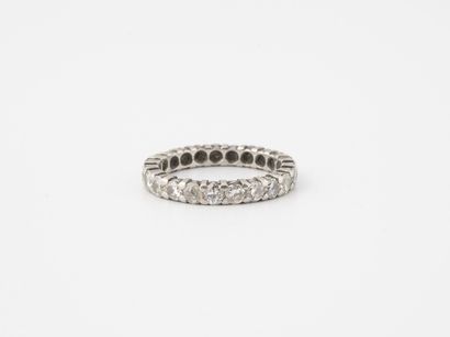 American wedding band in platinum (850) set...