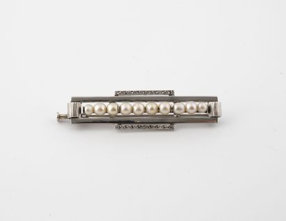 Broche barrette rectangulaire en or gris...