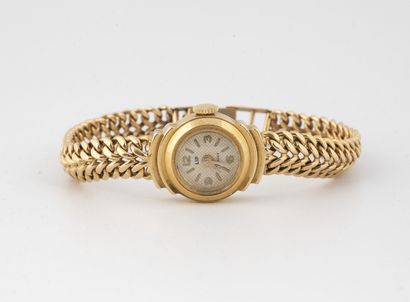 LIP, Junior
Lady's wristwatch in yellow gold...