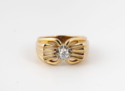 Bague en filins d'or jaune (750) de style...