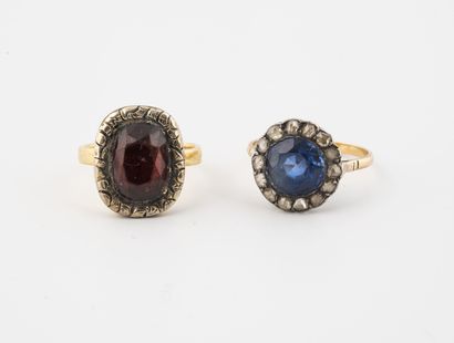 Two rings in yellow gold (750) and silver...