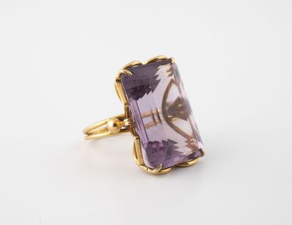 Yellow gold (750) filigree ring set with...