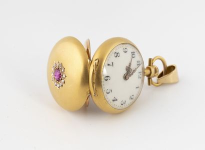 Yellow gold (750) collar watch.

Back cover...