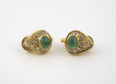 Pair of yellow gold (750) drop earrings set...