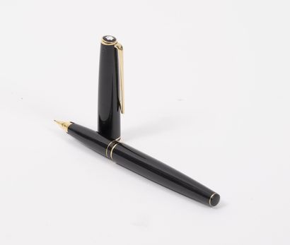 MONTBLANC, Classic
Fountain pen in black...
