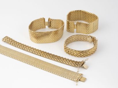 Lot of five ribbon bracelets with lozenge,...