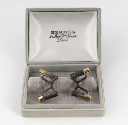 HERMES
Pair of silver cufflinks (800) white...