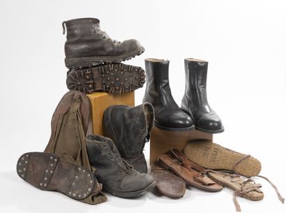 Lot de chaussures armée françaises : 

-1...