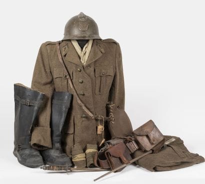 Uniforme d'adjudant de tirailleurs type 1940...