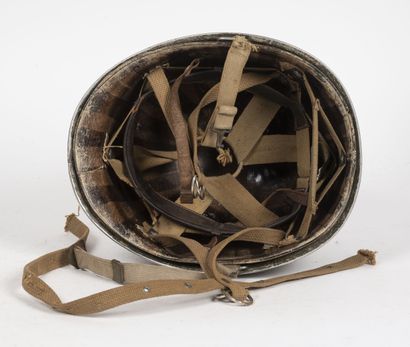 Casque américain M1.

Coque Mc Cord n° de...