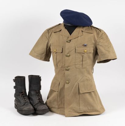 Tenue été d'un chasseur parachutiste du 1er...