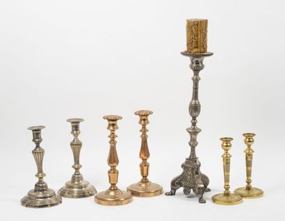 FRANCE, XIXEME SIECLE
Trois paires de flambeaux...