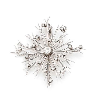 White gold (750) and platinum (850) snowflake...