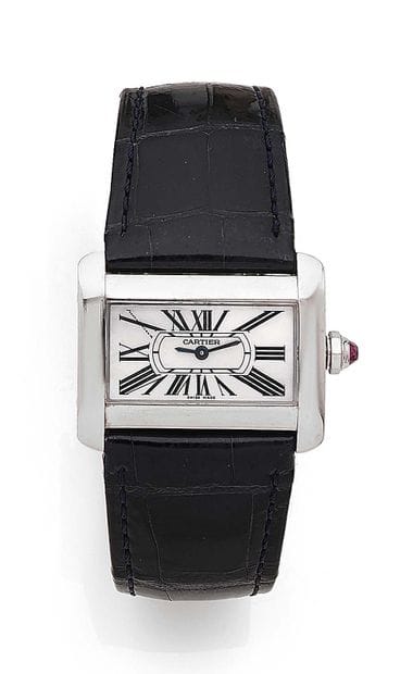 CARTIER Tank Divan
Beautiful lady's wristwatch.
Rectangular...