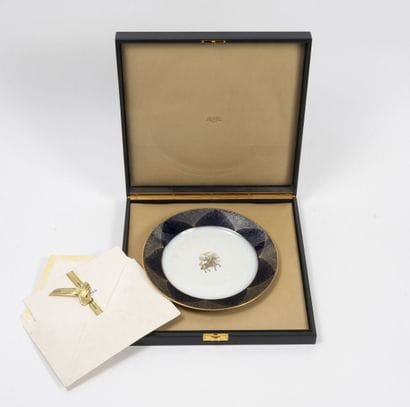 HERMES Paris et Manufacture nationale de...