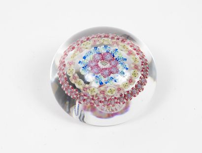 BACCARAT
Paperweight ball in colorless crystal...