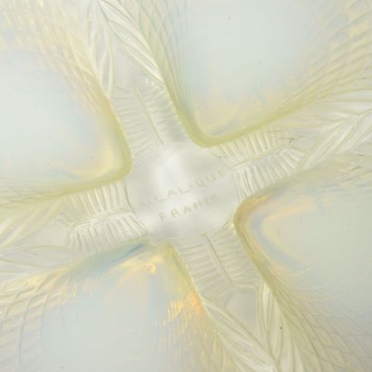 René LALIQUE France
Shell plate n°3 and shell...