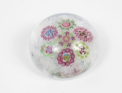 BACCARAT
Paperweight ball in colorless crystal...