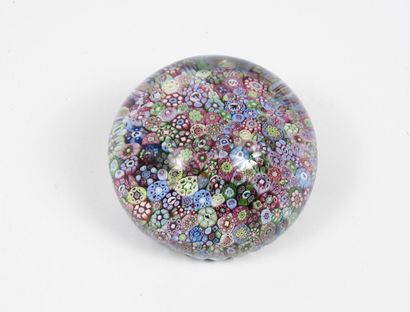 BACCARAT
Paperweight ball in colorless crystal...