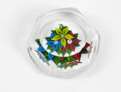 SAINT LOUIS
Paperweight ball in colorless...