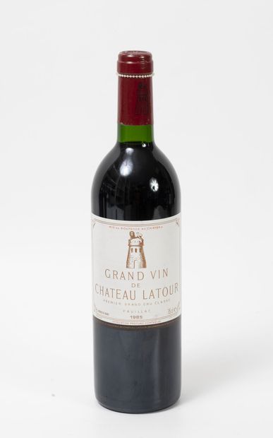 CHÂTEAU LATOUR
1 bottle, 1985.

GCC1 Pauillac.

Good...