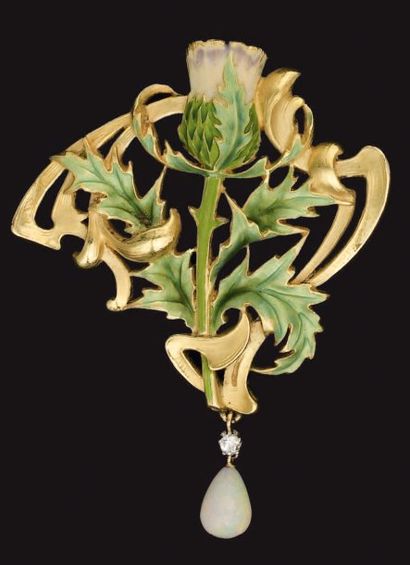 Belle broche pendentif en or guilloché sur...