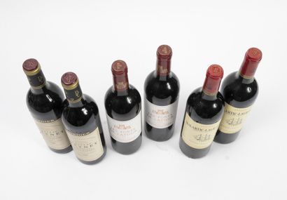 LES FORTS DE LATOUR
2 bouteilles, 1997.

Pauillac.

Niveaux...