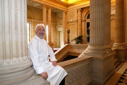 Déjeuner au restaurant de Guy Savoy pour...
