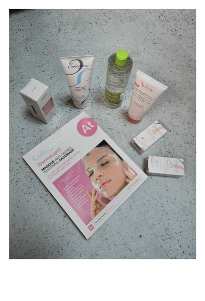 Lot de produits de Maquillage Avene, Bioderma...