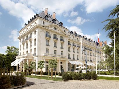 Une nuit pour 2 personnes au Trianon Palace,...