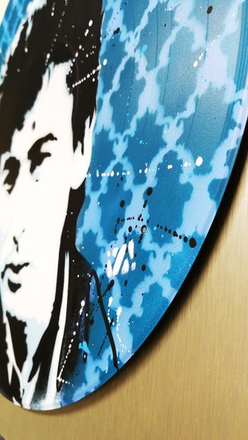 Un portrait d'Alain Bashung de Renald Zappata
The...