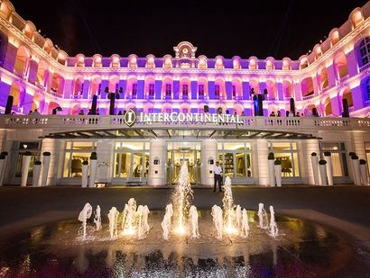 Une nuit pour deux personnes à l'InterContinental...