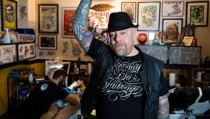 Un Tatouage réalisé par le célèbre tatoueur...
